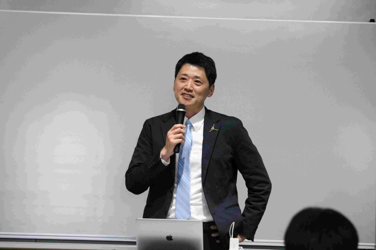 恩塚亨さん