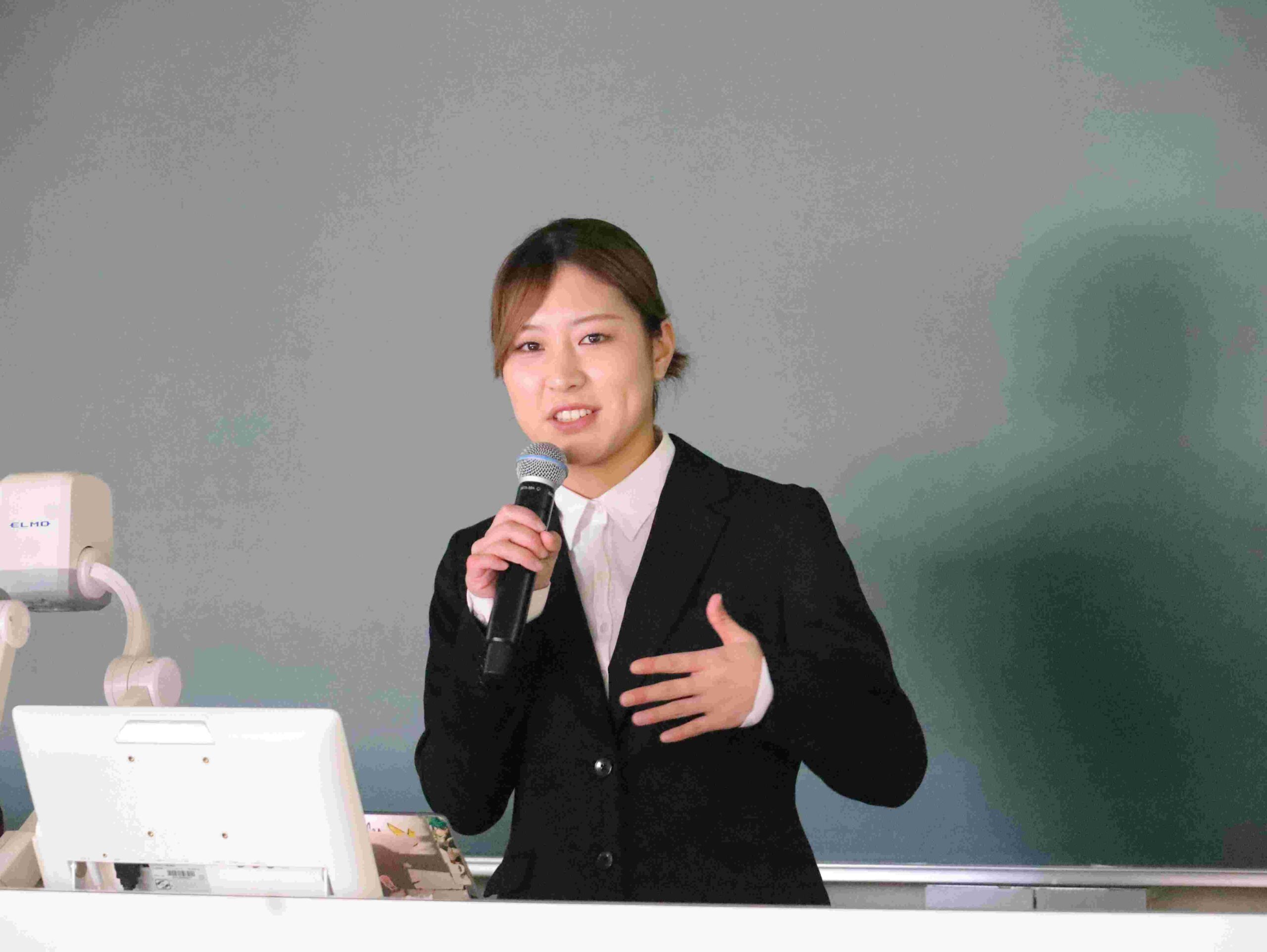 島田美沙さん（汎愛）＝大阪府警