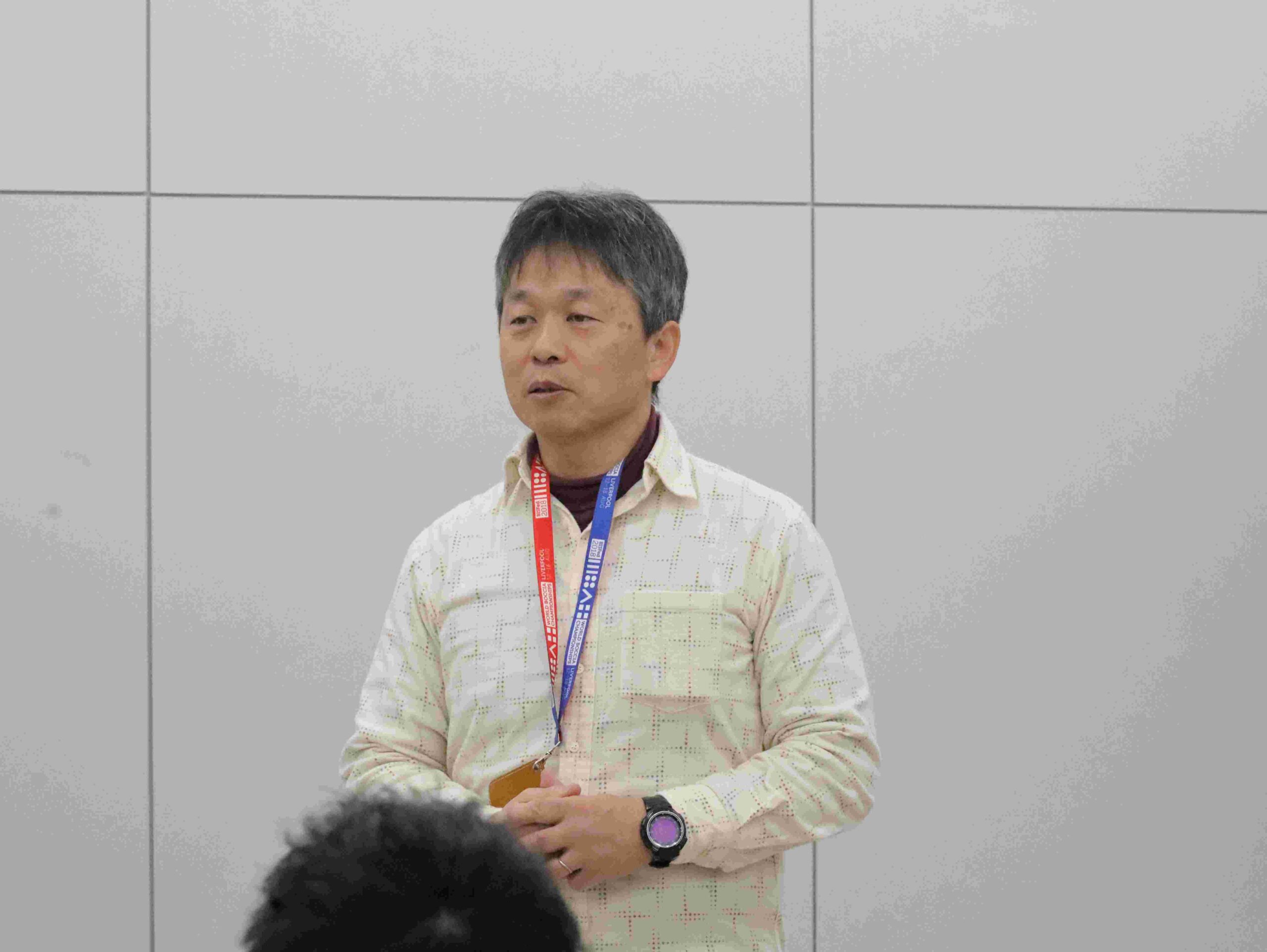 司会を務めた曽根裕二准教授
